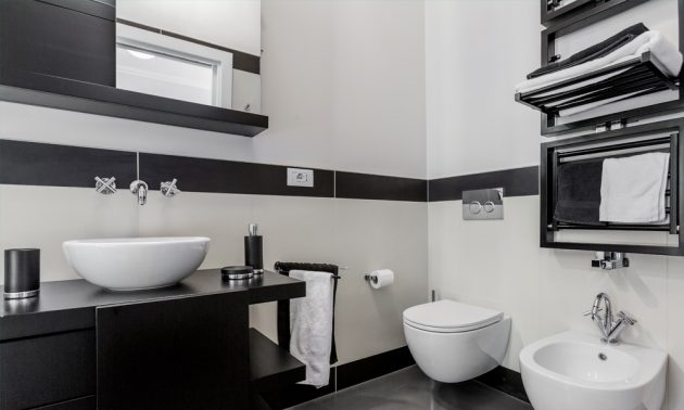 Black In The Bathroom- 10 Proofs That It's Always A Great Idea