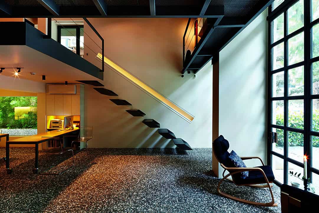 A Photography Studio, A Private House and An Art Gallery: STUDIO LOFT A Photography Studio, A Private House and An Art Gallery: STUDIO LOFT