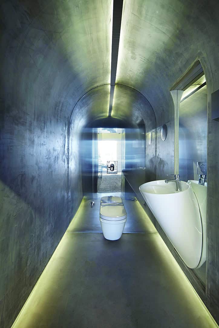 A Photography Studio, A Private House and An Art Gallery: STUDIO LOFT A Photography Studio, A Private House and An Art Gallery: STUDIO LOFT