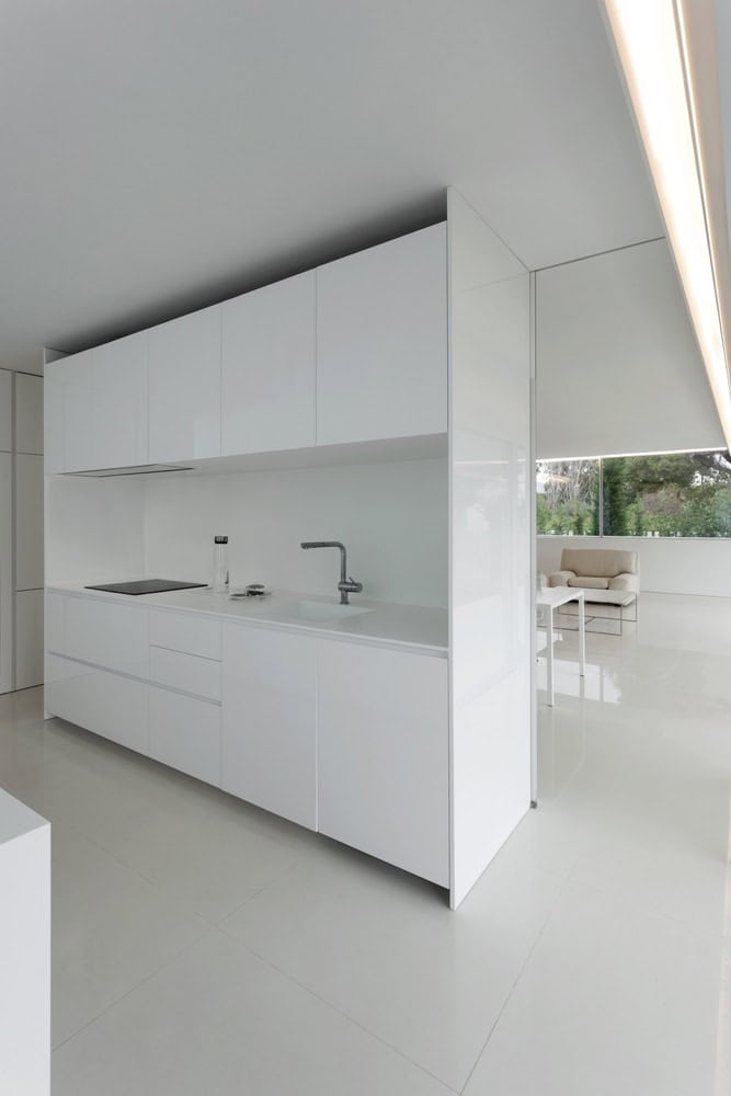 Breeze House by Fran Silvestre Arquitectos in Castellón, Spain
