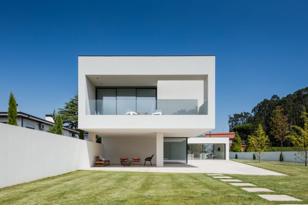 House BL by Hugo Monte in Povoa de Varzim in Portugal