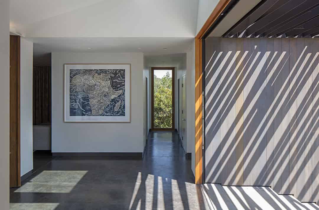 Lichen House by Schwartz and Architecture in Glen Ellen, California