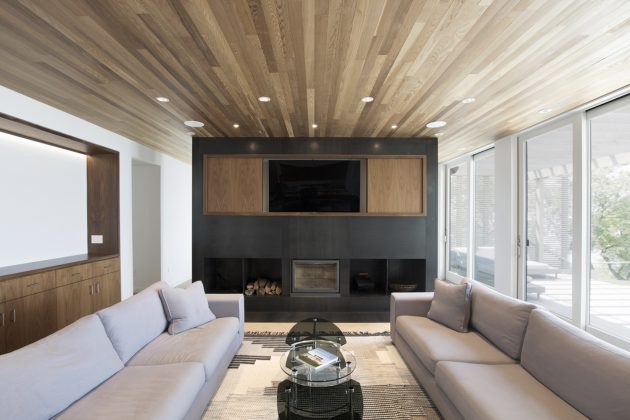 North Fork Bluff House by Resolution: 4 Architecture in Mattituck, NY