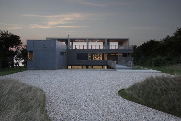 North Fork Bluff House by Resolution: 4 Architecture in Mattituck, NY