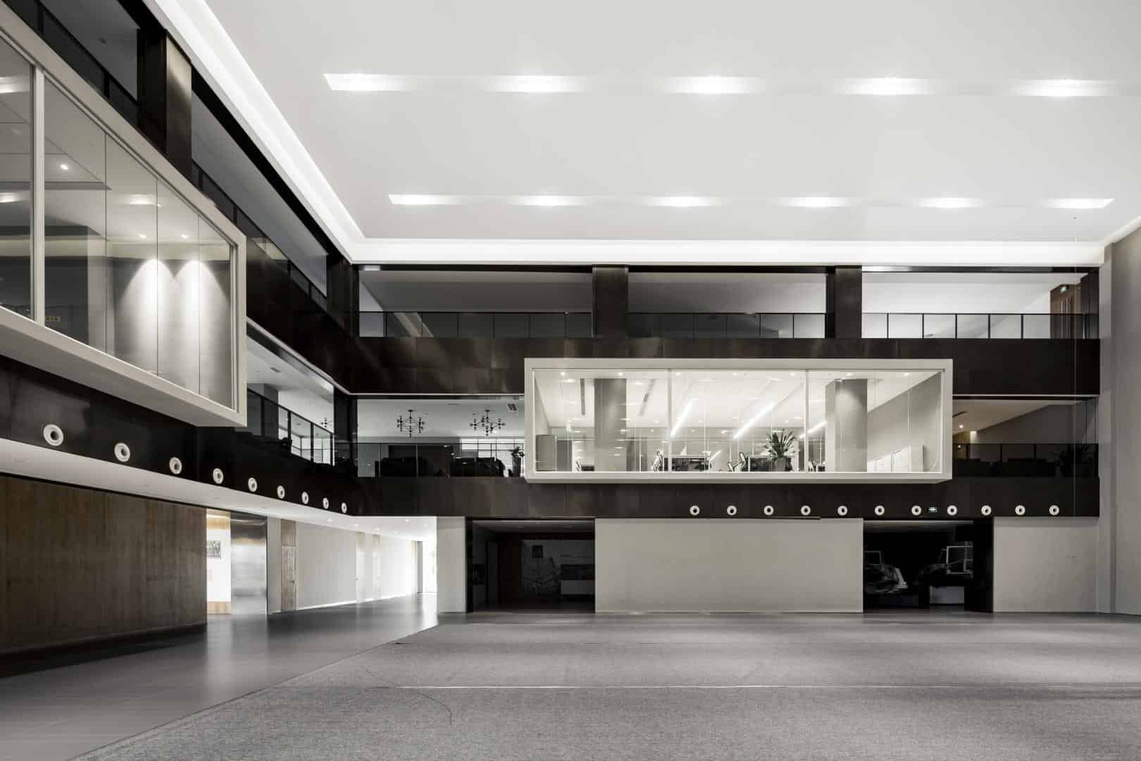 Office Design for Sanneng Integrated Housing Co. Ltd. by UP DESIGN Office Design for Sanneng Integrated Housing Co. Ltd. by UP DESIGN