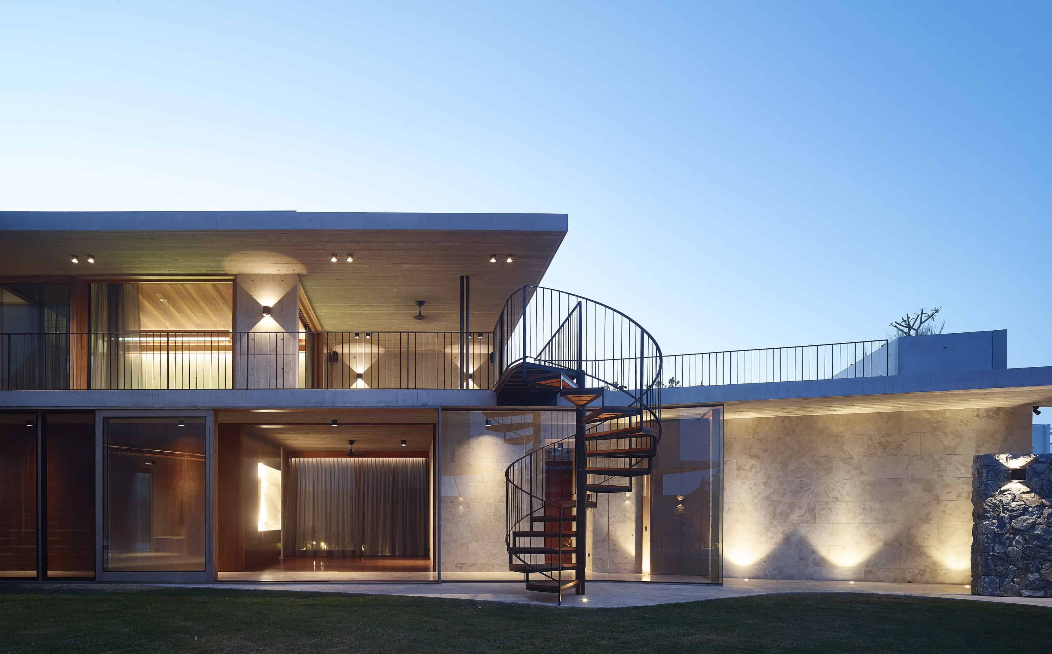 V House by Shaun Lockyer Architects in Queensland, Australia