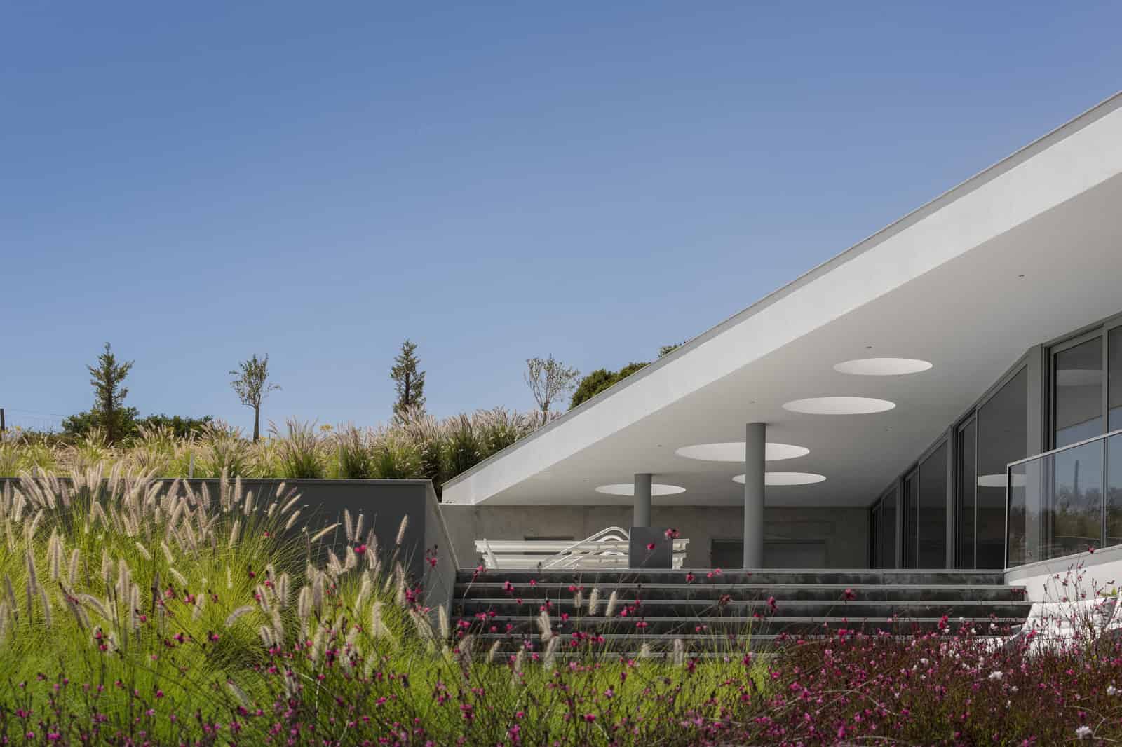 Zauia House by Mario Martins Atelier in Odiaxere, Portugal