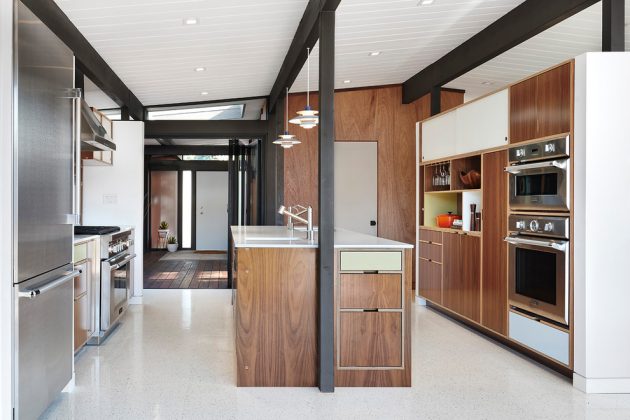 15 Superb Mid-Century Modern Kitchen Interior Designs That Will Dazzle You
