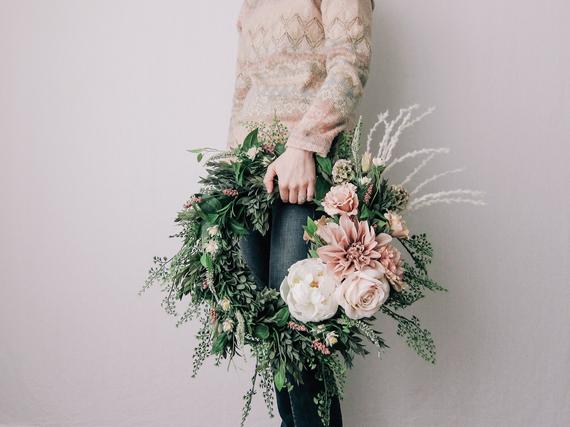 18 Charming Handmade Floral Spring Wreath Designs To Refresh Your Front Door
