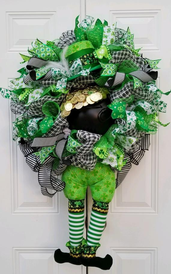 St Patricks Day Welcome Leprechaun Wreath Handmade Deco Mesh 