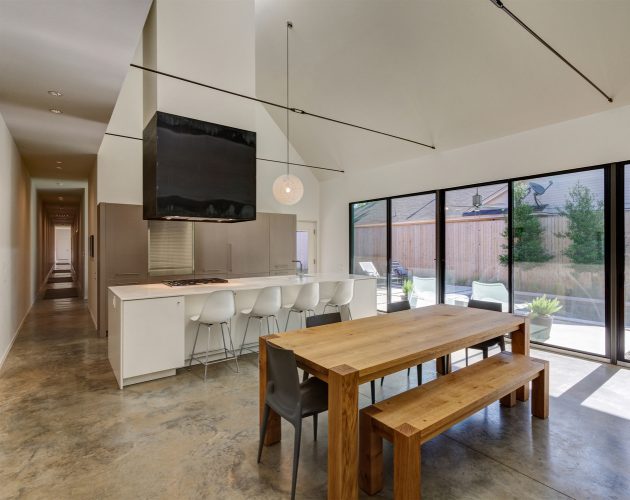 Casa Linder by Buchanan Architecture in Dallas, Texas