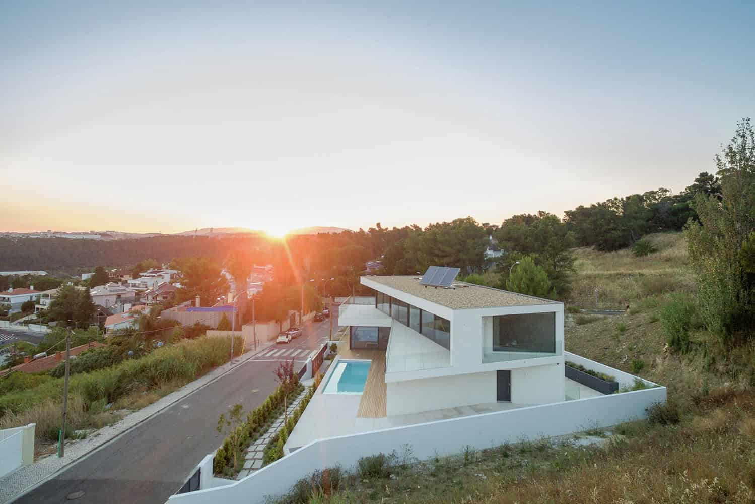 JC House by JPS Atelier in Cruz Quebrada, Portugal JC House by JPS Atelier in Cruz Quebrada, Portugal