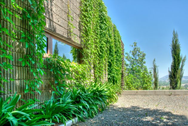 Loft Lo Curro by Matias Silva Aldunate Architect in Santiago, Chile