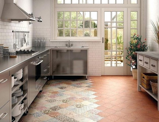 4 Brilliant Kitchen Flooring Ideas That Are Worth Seeing