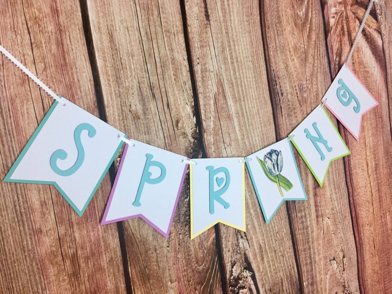 15 Beautiful Handmade Spring Banner Designs Your Decor Needs
