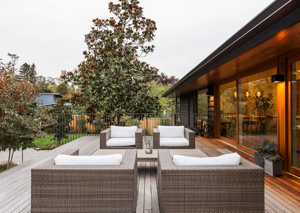 16 Awesome Mid-Century Modern Deck Designs For This Season