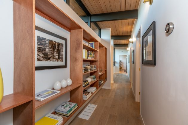 16 Fantastic Mid-Century Modern Hall Designs That Will Make You Love 'Em
