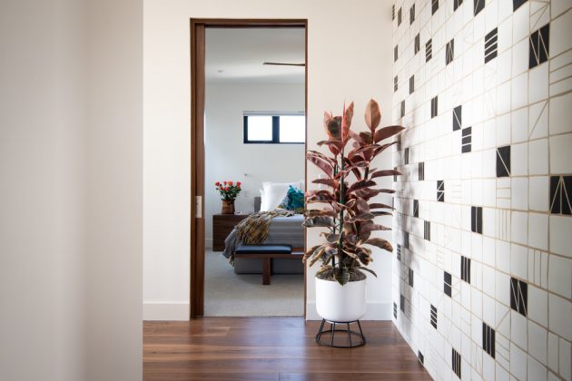 16 Fantastic Mid-Century Modern Hall Designs That Will Make You Love 'Em