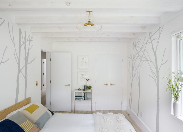 A Hamptons Beach Retreat gets a Scandinavian-Style Interior Makeover