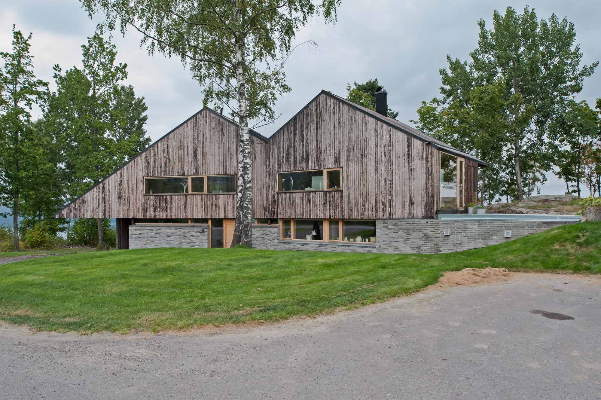 Off/Ramberg House by Schjelderup Trondahl Architects AS in Holmestrand, Norway