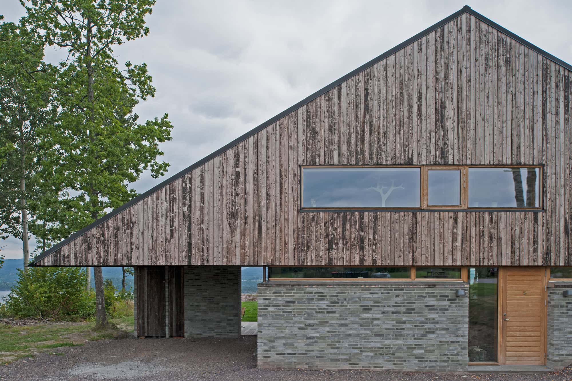 Off/Ramberg House by Schjelderup Trondahl Architects AS in Holmestrand, Norway