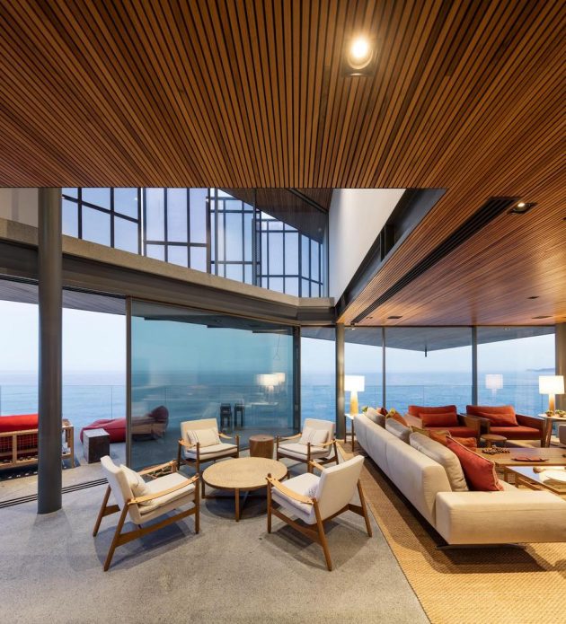 Peninsula House by Bernardes Arquitetura in Sao Paulo, Brazil