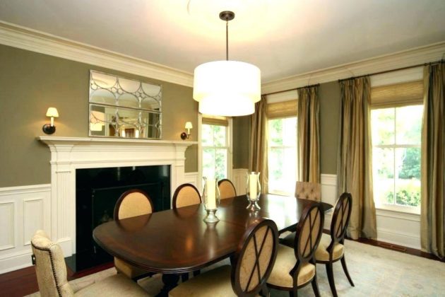 18 Fascinating White Chandelier Dining Rooms That You Shouldn't Miss