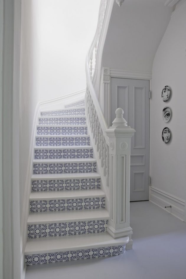 15 Elegant Victorian Staircase Designs You'll Obsess Over