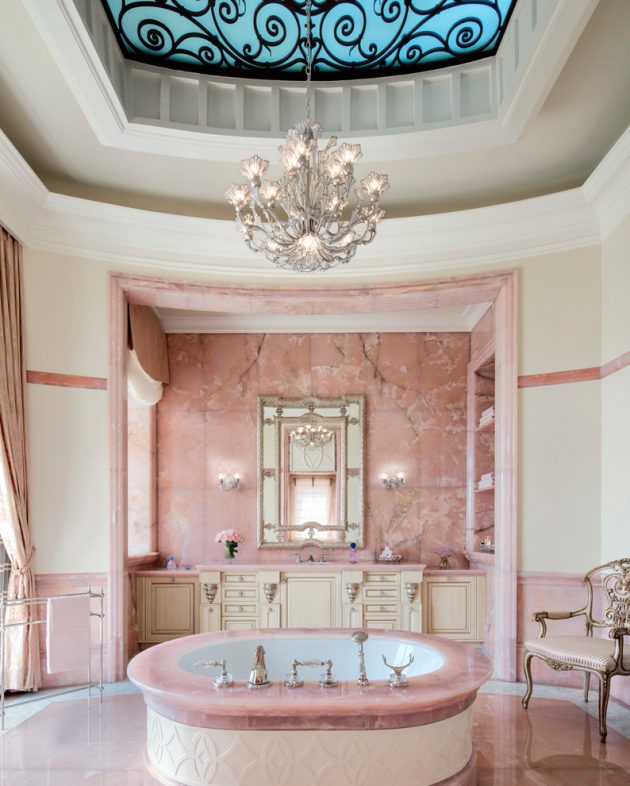 15 Splendid Victorian Bathroom Designs You'll Adore