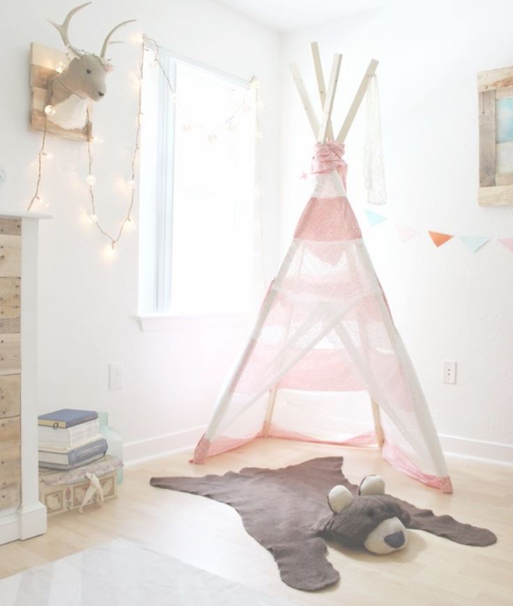 16 Beautiful DIY Nursery Decor Projects For Your Baby Girls