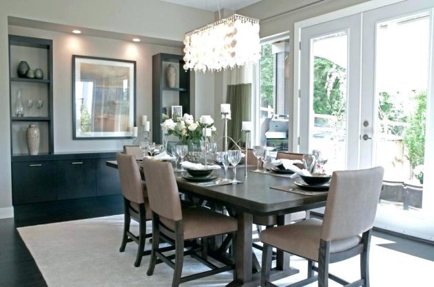 18 Fascinating White Chandelier Dining Rooms That You Shouldn't Miss