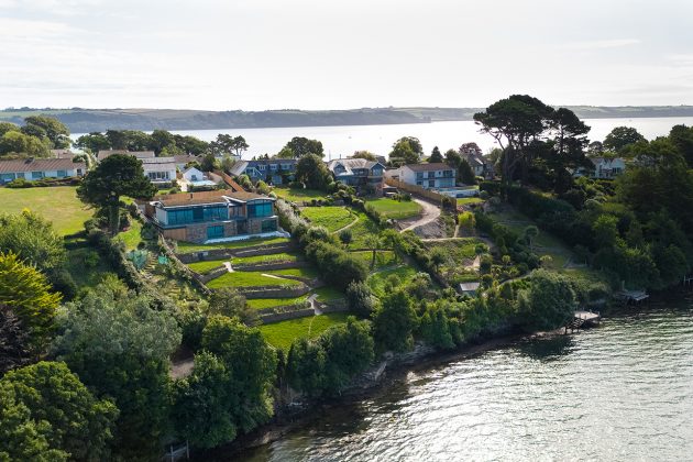 A beautiful new dwelling on Cornwall’s Restronguet Point designed by CSA Architects