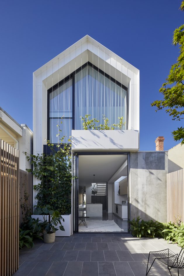 Cable House by Tom Robertson Architects in Melbourne, Australia