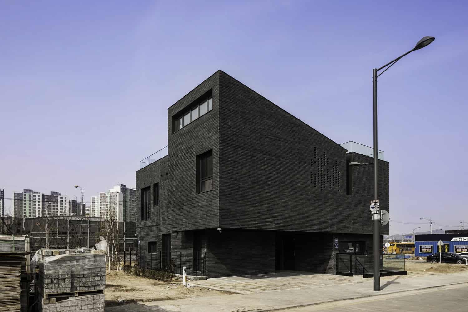 DP9131 House by skimA in Hanam-si, South Korea DP9131 House by skimA in Hanam-si, South Korea