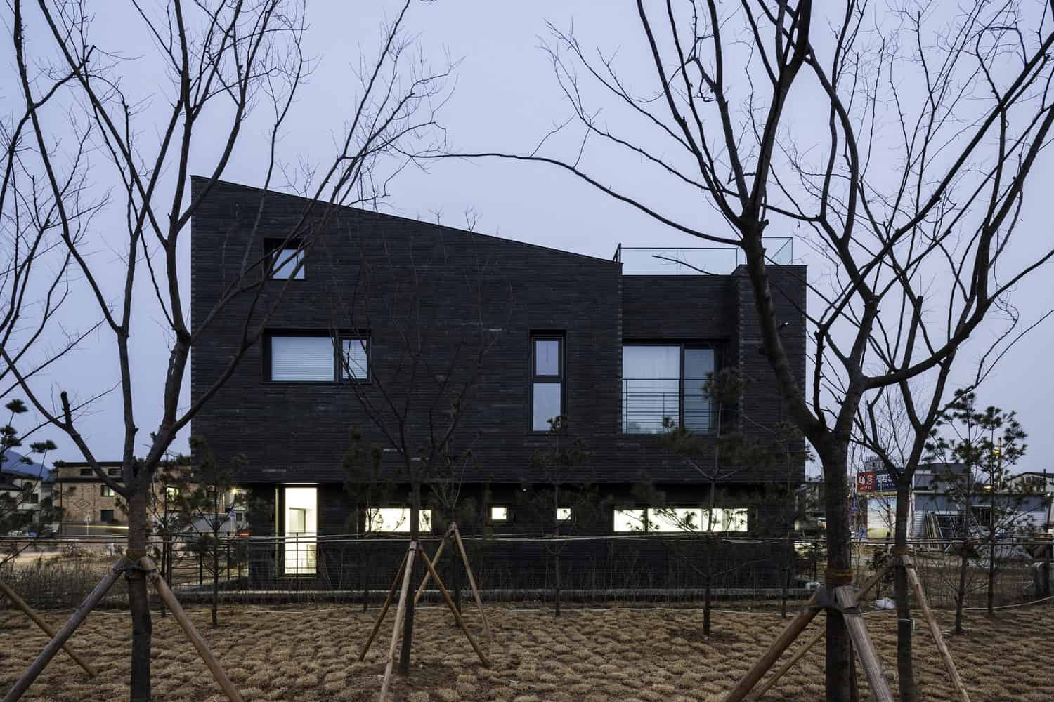 DP9131 House by skimA in Hanam-si, South Korea DP9131 House by skimA in Hanam-si, South Korea