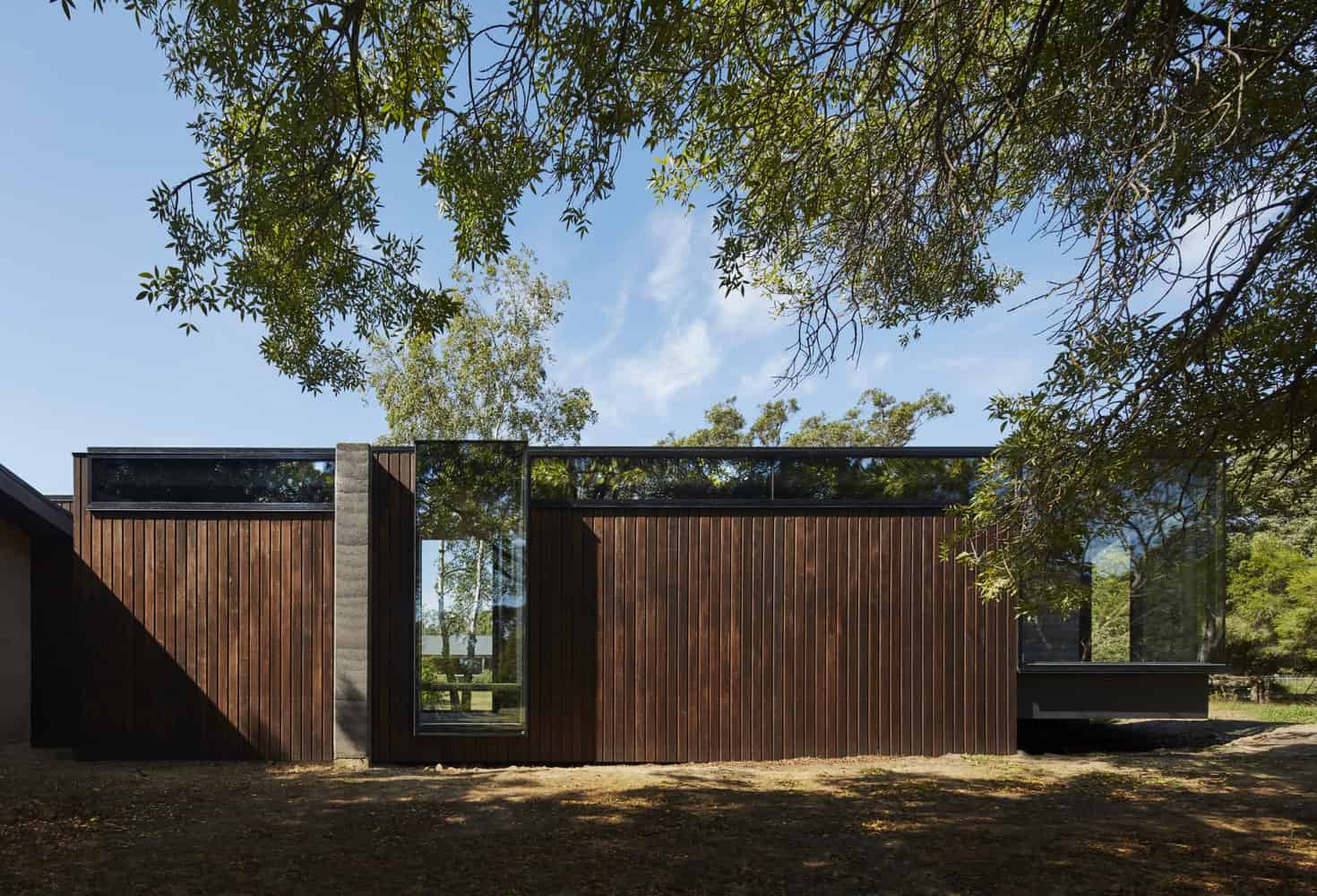 Pavilion Between Trees by Branch Studio Architects in Victoria, Australia Pavilion Between Trees by Branch Studio Architects in Victoria, Australia