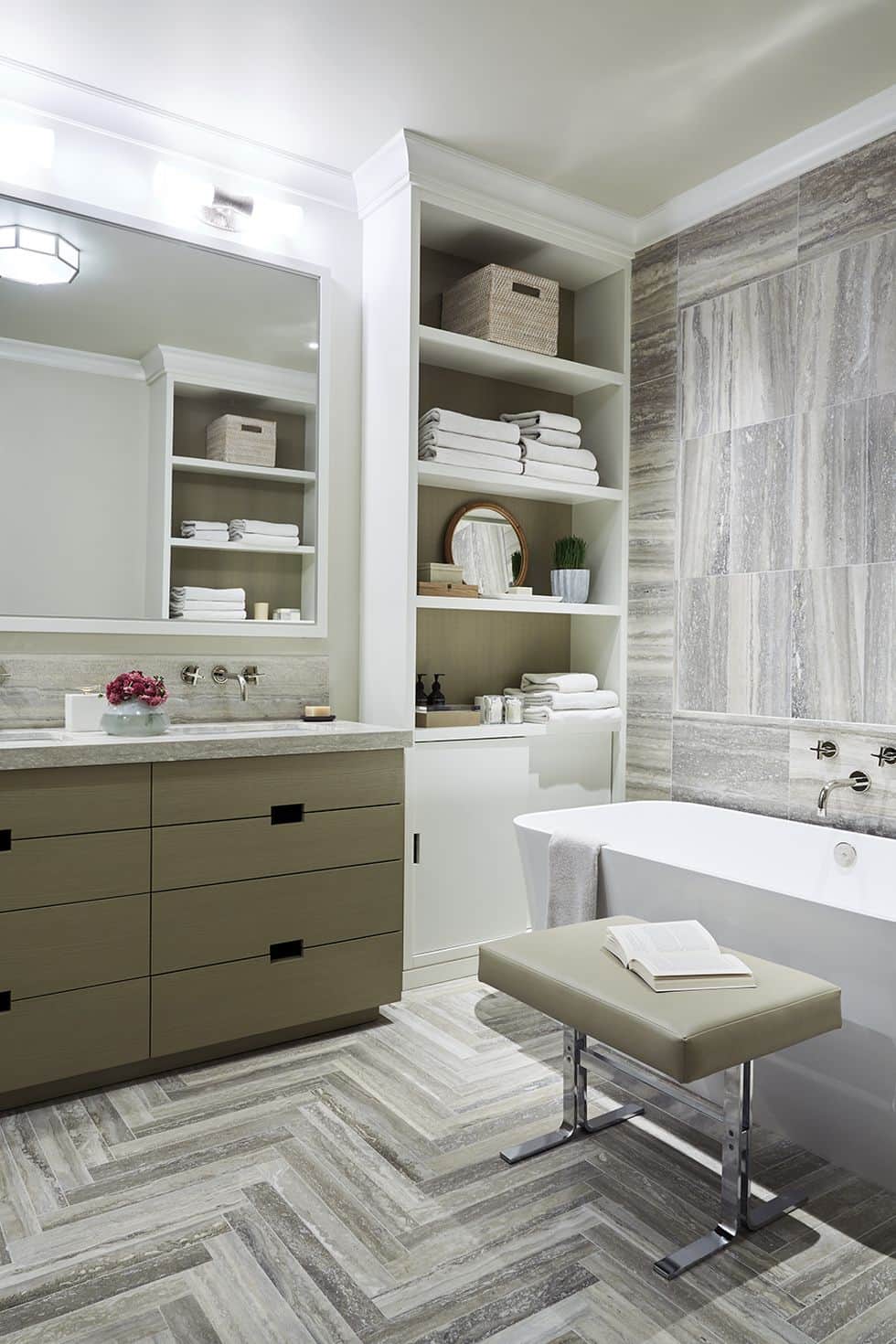 Understated Elegance Inside a Renovated Spec Home Understated Elegance Inside a Renovated Spec Home