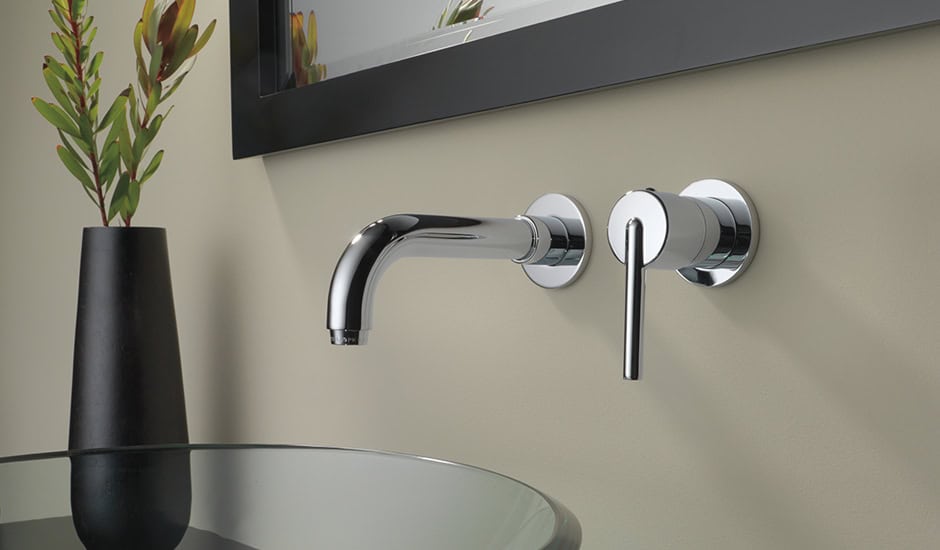 6 Perfect Tips on How to Decorate a Small Bathroom 6 Perfect Tips on How to Decorate a Small Bathroom