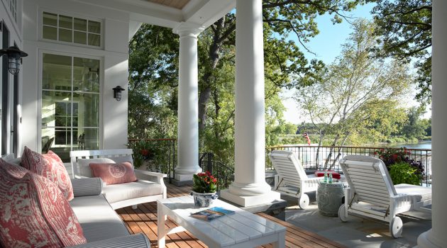 15 Captivating Victorian Porch Designs You Won’t Be Able To Refuse
