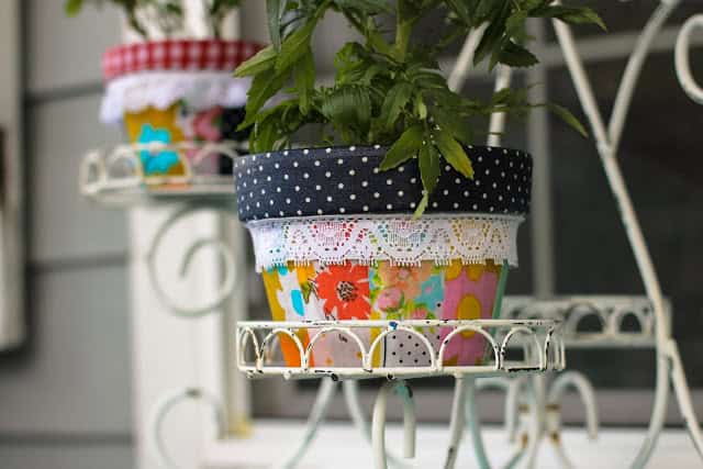 12. Patchwork Pots 12. Patchwork Pots