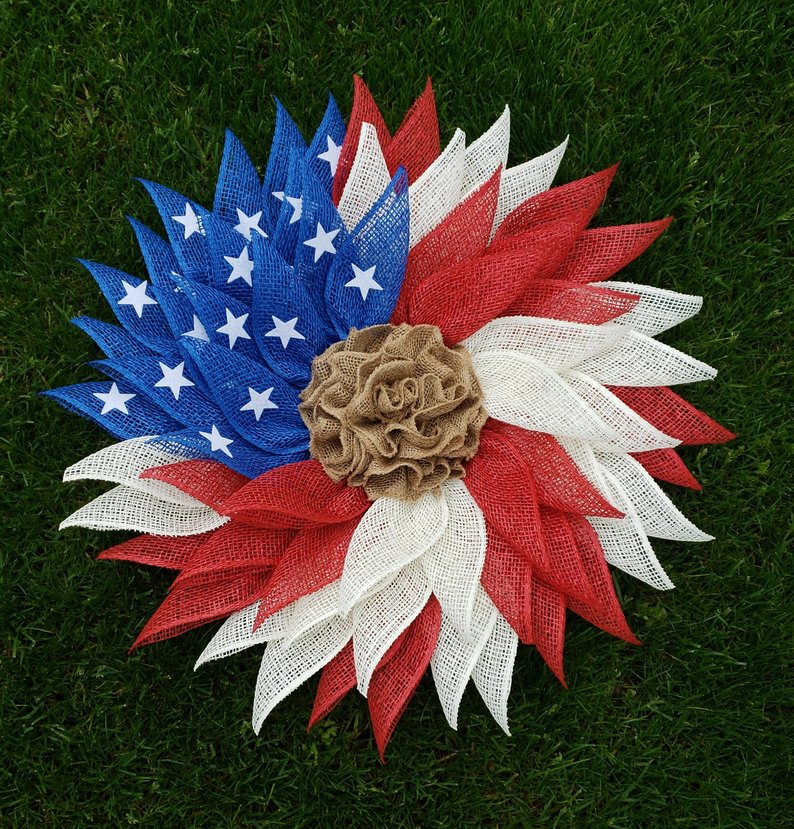 15 Patriotic Handmade 4th of July Wreath Designs To Celebrate Independence Day