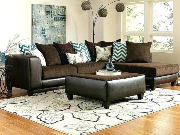 How To Beautify Your Boring Couch?