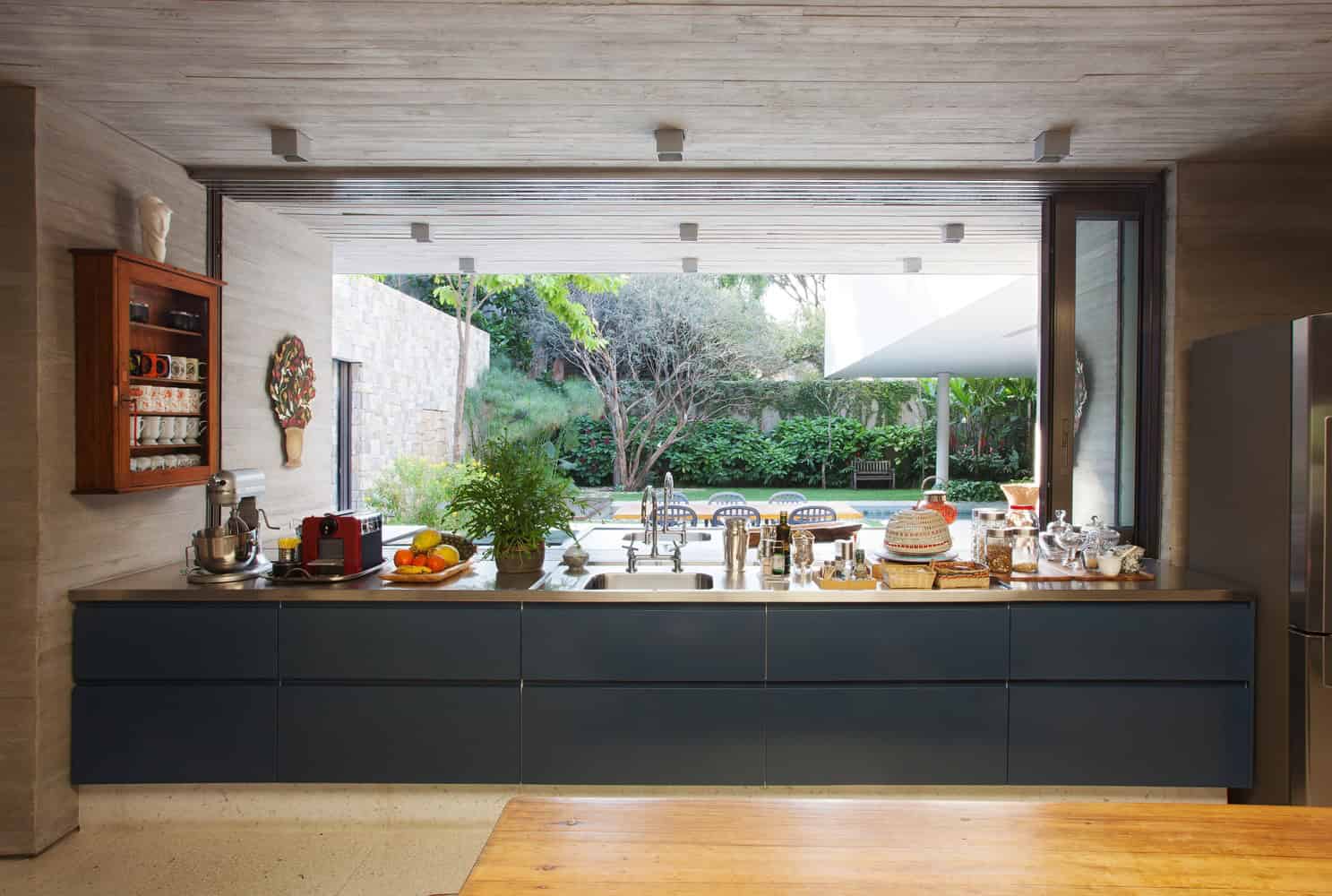 Cidade Jardim House by Perkins+Will in Sao Paulo, Brazil Cidade Jardim House by Perkins+Will in Sao Paulo, Brazil