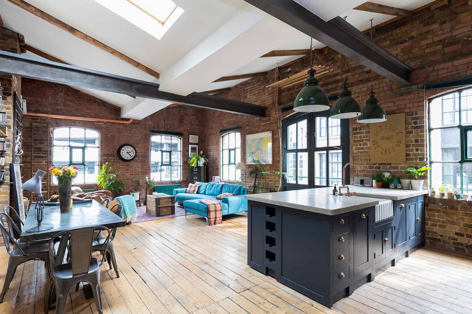 Industrial Penthouse by houseUP in Shoreditch, London Industrial Penthouse by houseUP in Shoreditch, London