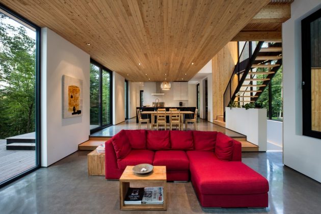 La Chasse-Galerie Home by Thellend Fortin Architectes in Montreal, Canada