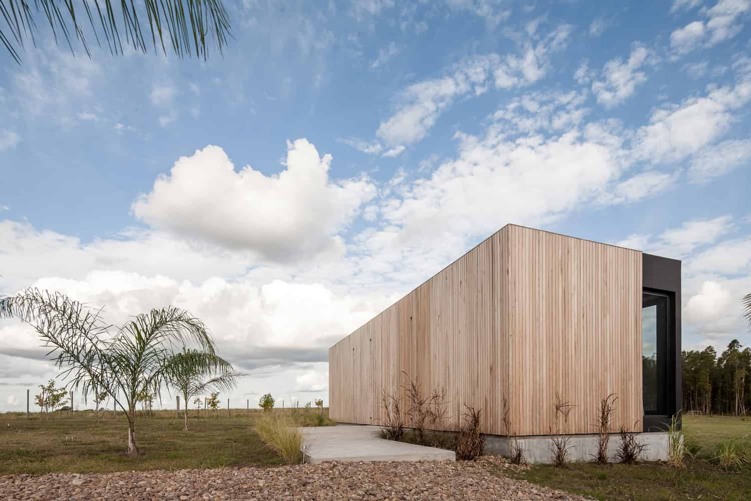 REPII House by VivoTripodi in Canelones, Uruguay REPII House by VivoTripodi in Canelones, Uruguay