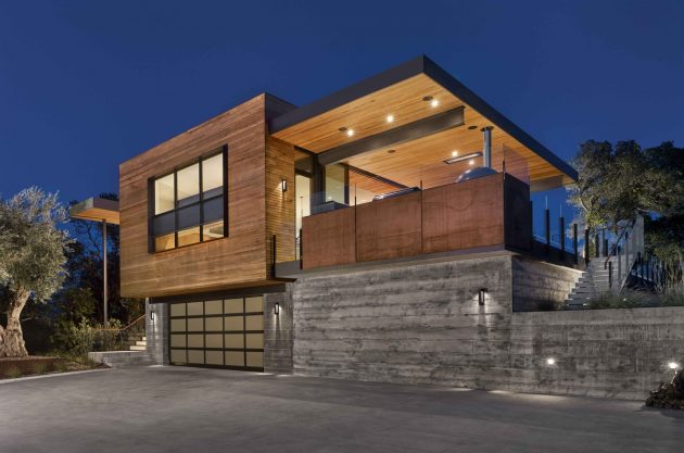 RidgeView House by Zack de Vito Architecture + Construction in California, USA