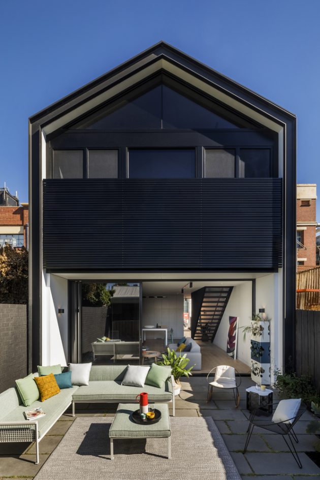 T2 Residence by fyc architects in Richmond, Melbourne