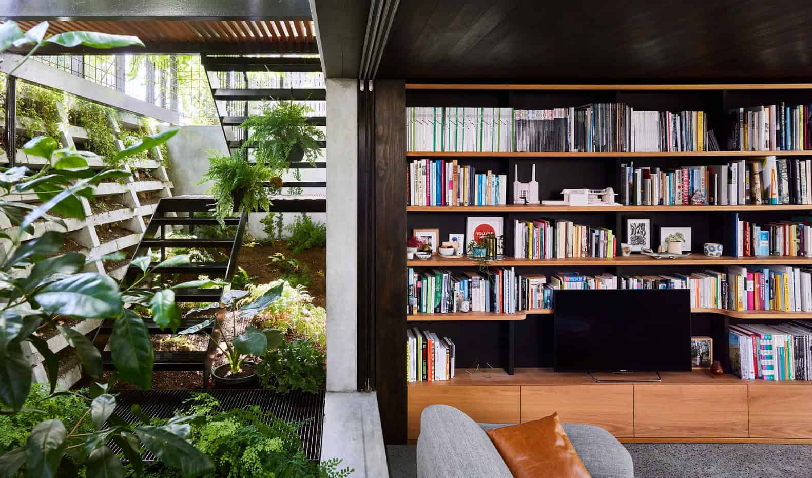Terrarium House by John Ellway Architect in Brisbane, Australia