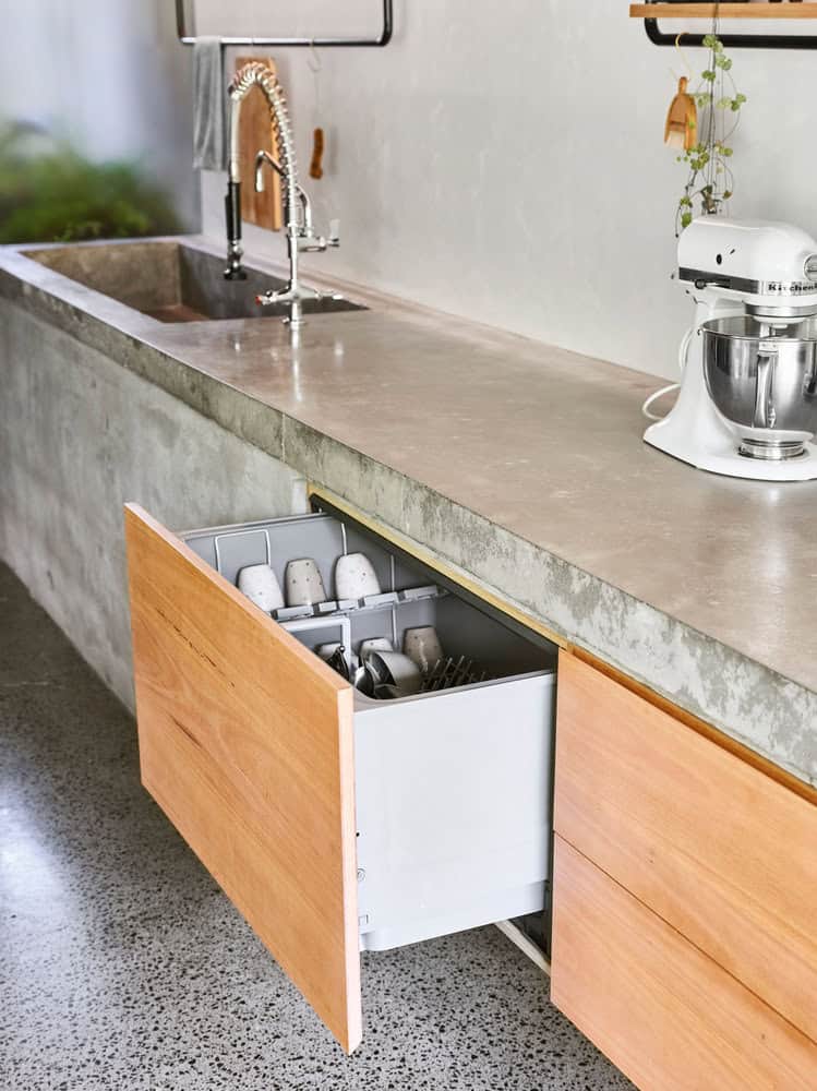 Terrarium House by John Ellway Architect in Brisbane, Australia Terrarium House by John Ellway Architect in Brisbane, Australia